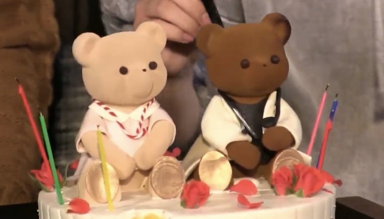 佐藤健の誕生日 Youtubeに出てきたクマ ティディベア のケーキ屋さんはどこ とまとまり木